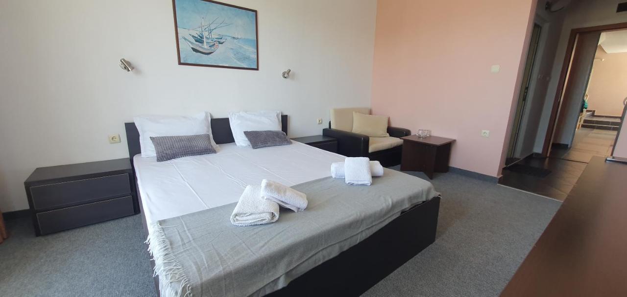 Guest House Compass Lozenets Bagian luar foto