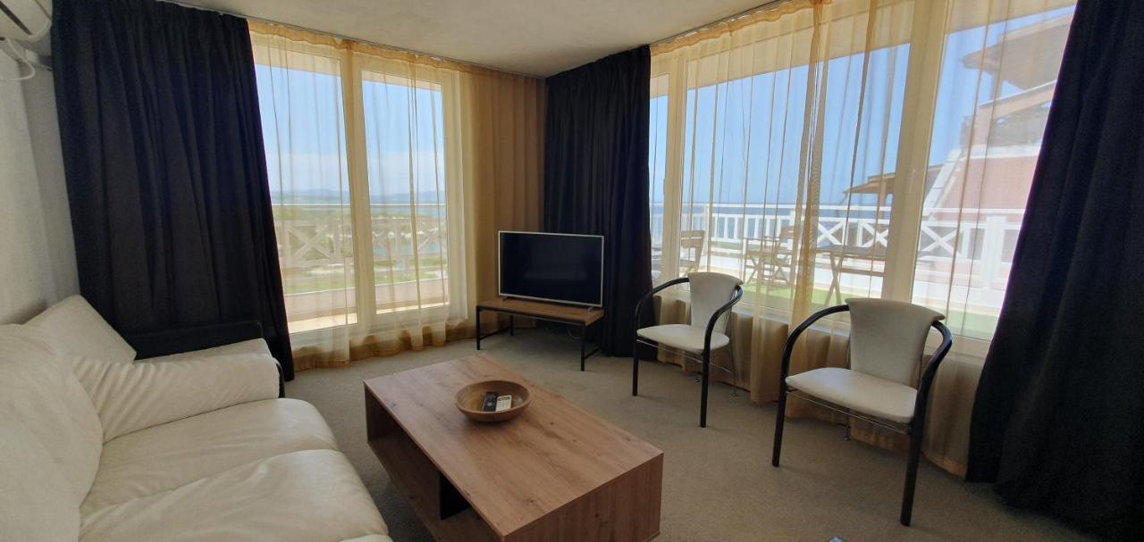 Guest House Compass Lozenets Bagian luar foto