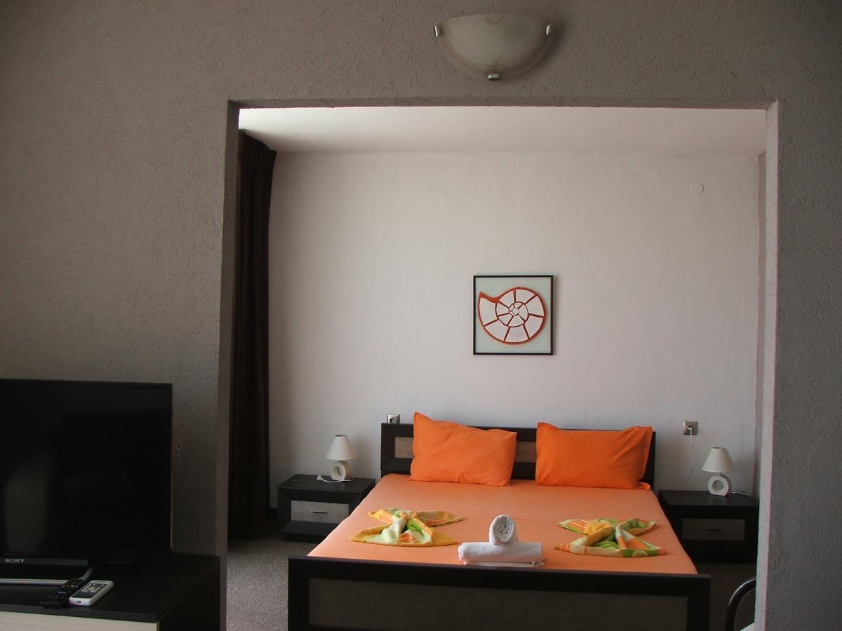 Guest House Compass Lozenets Bagian luar foto